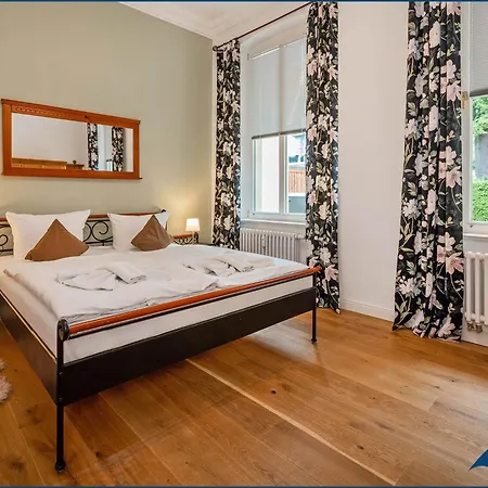 Waldblick Whg 02 Villa *